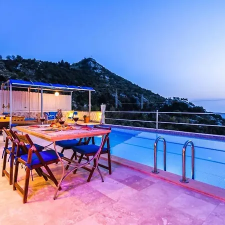 Buesra / Kalkan 4* كاس