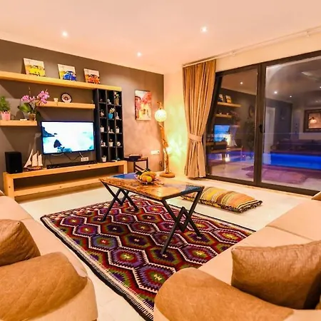 Buesra / Kalkan فندق كاس