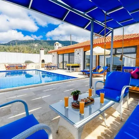 Buesra / Kalkan
