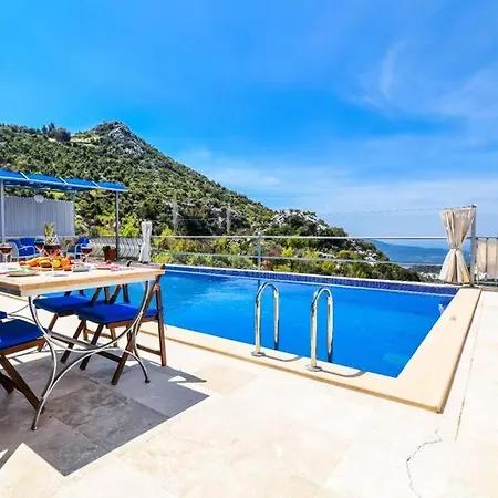 Buesra / Kalkan فندق